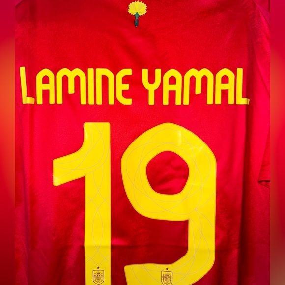 Spain Lamine Yamal #19 Soccer Jersey Red Home FINAL 2024 Eurocup Men Size Team