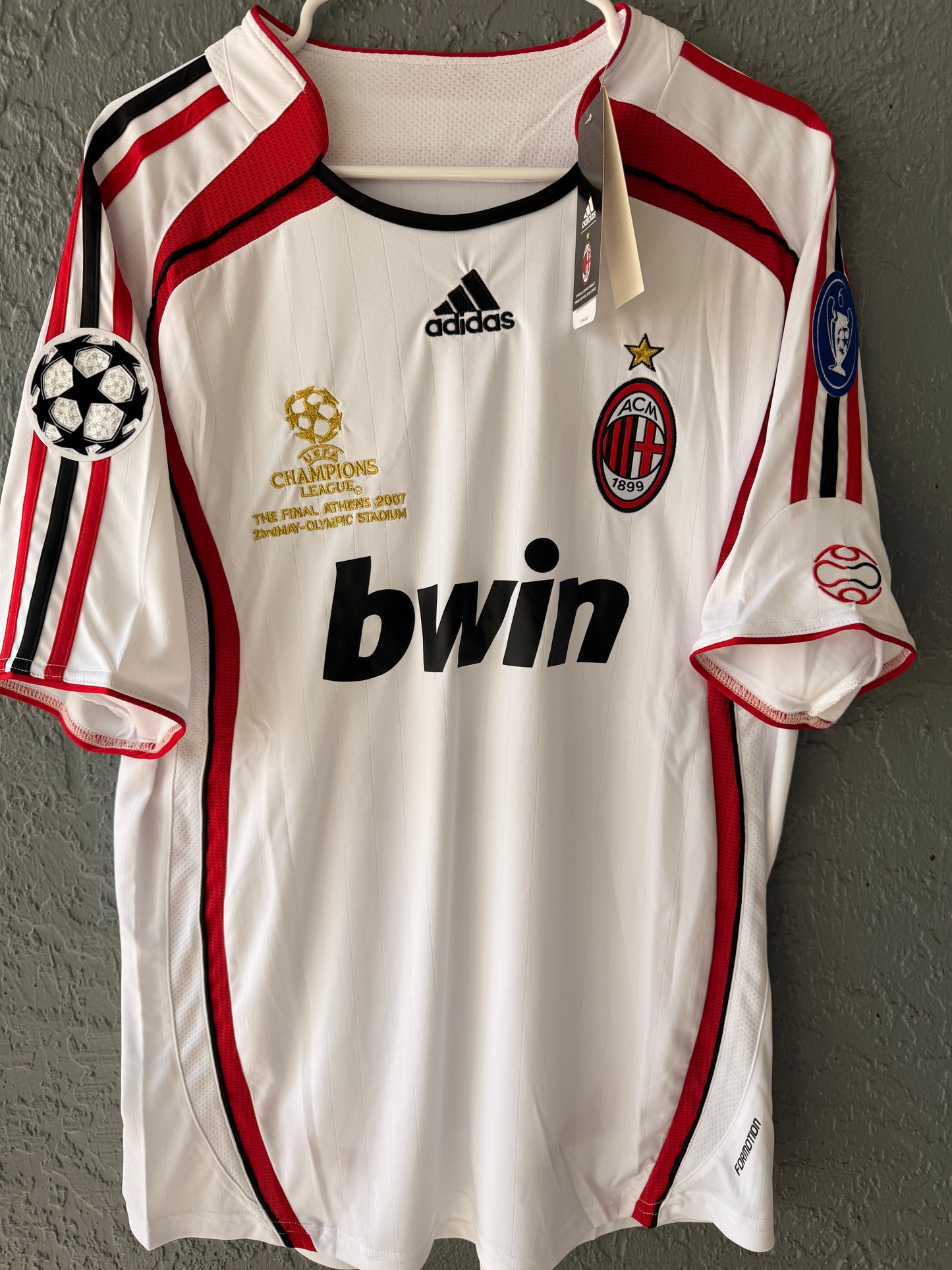 Milan Retro Jersey 2007 Champions League Final White – Kaka #22 – Men’s