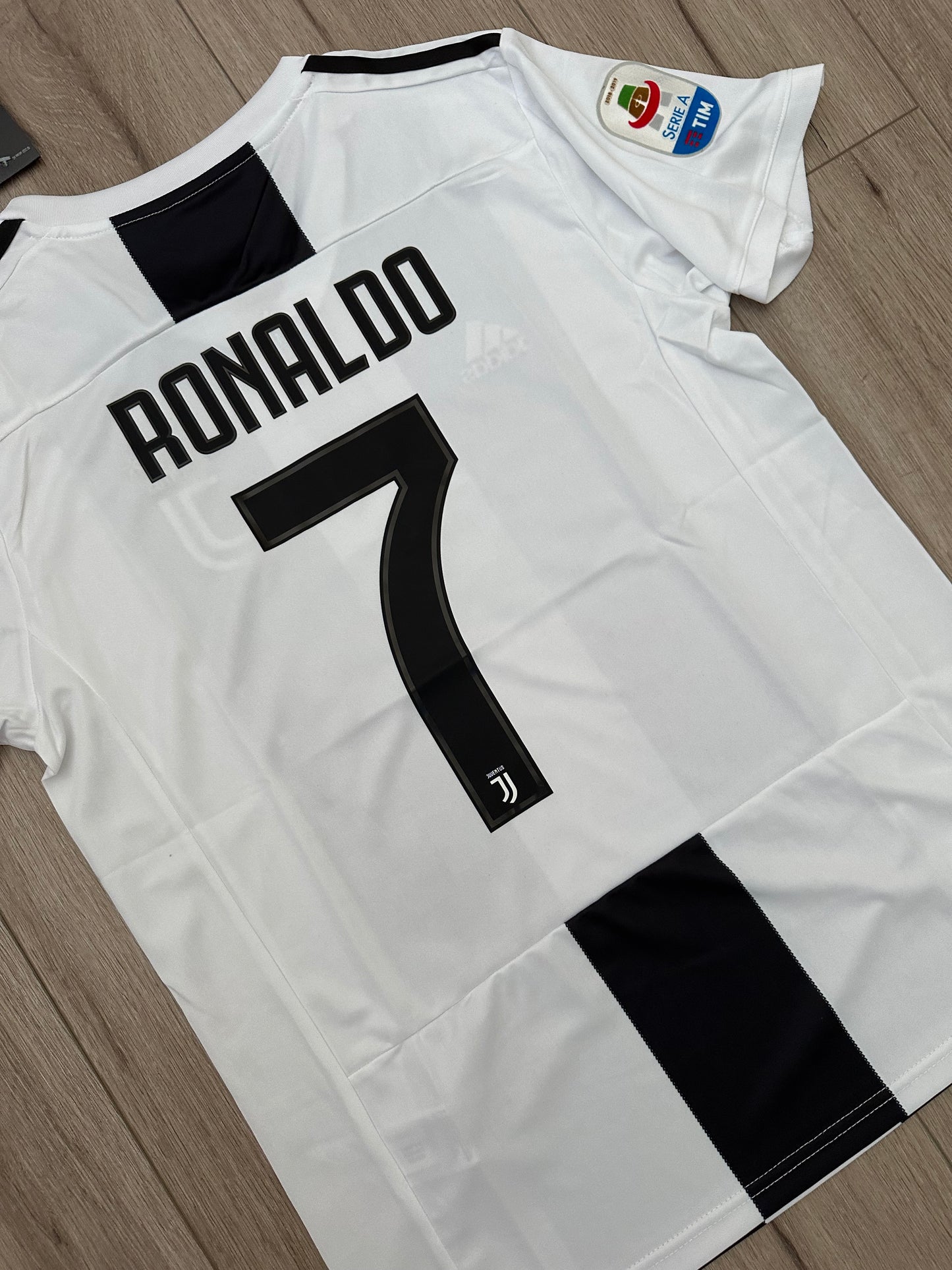 Ronaldo CR7 Soccer Jersey Retro 18/19 Juventus Home Black White Shirt #7 Men