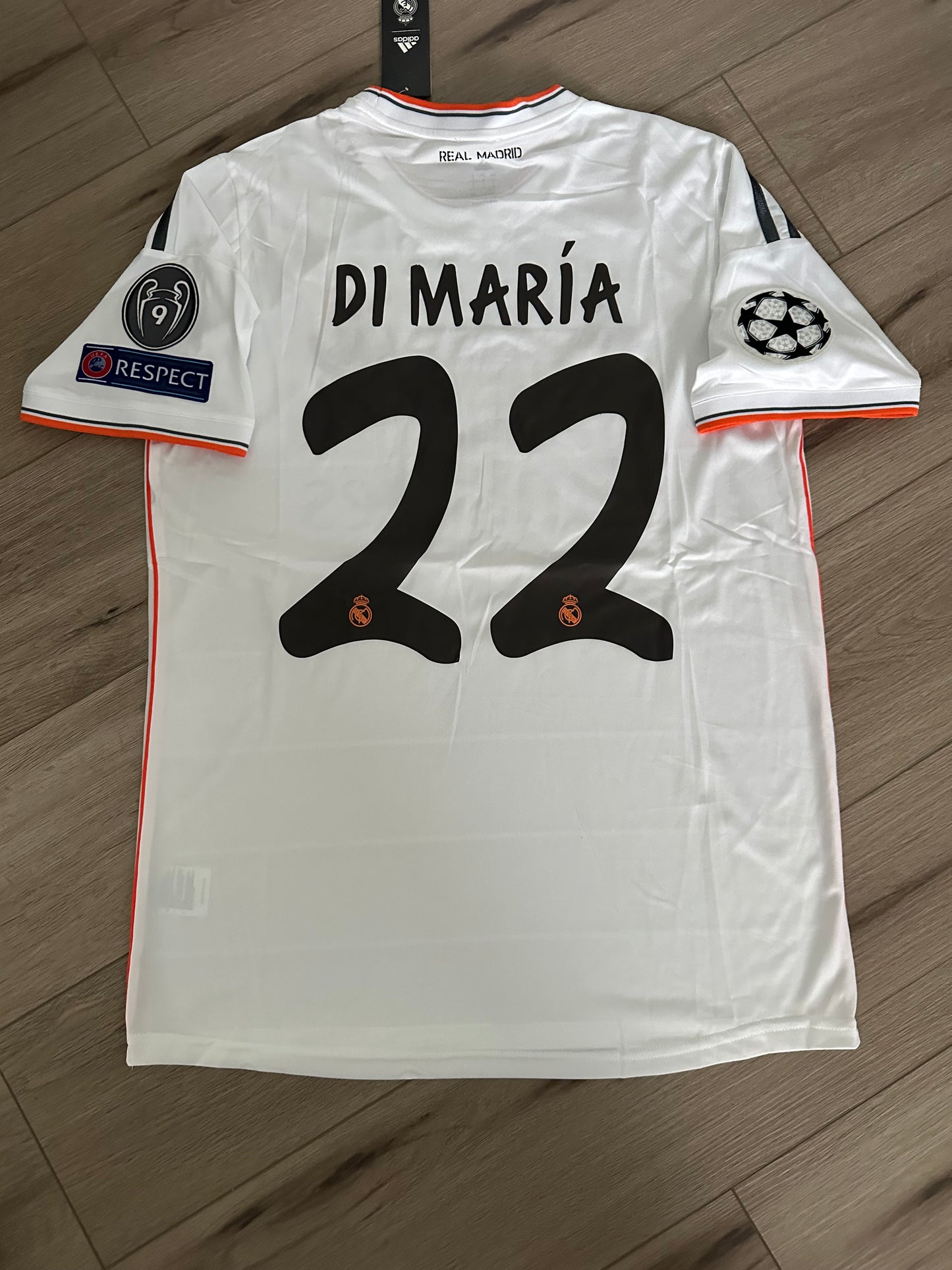 Real Madrid Angel Di Maria #11 2014 Retro Soccer Jersey UCL Finals #22 Home Men