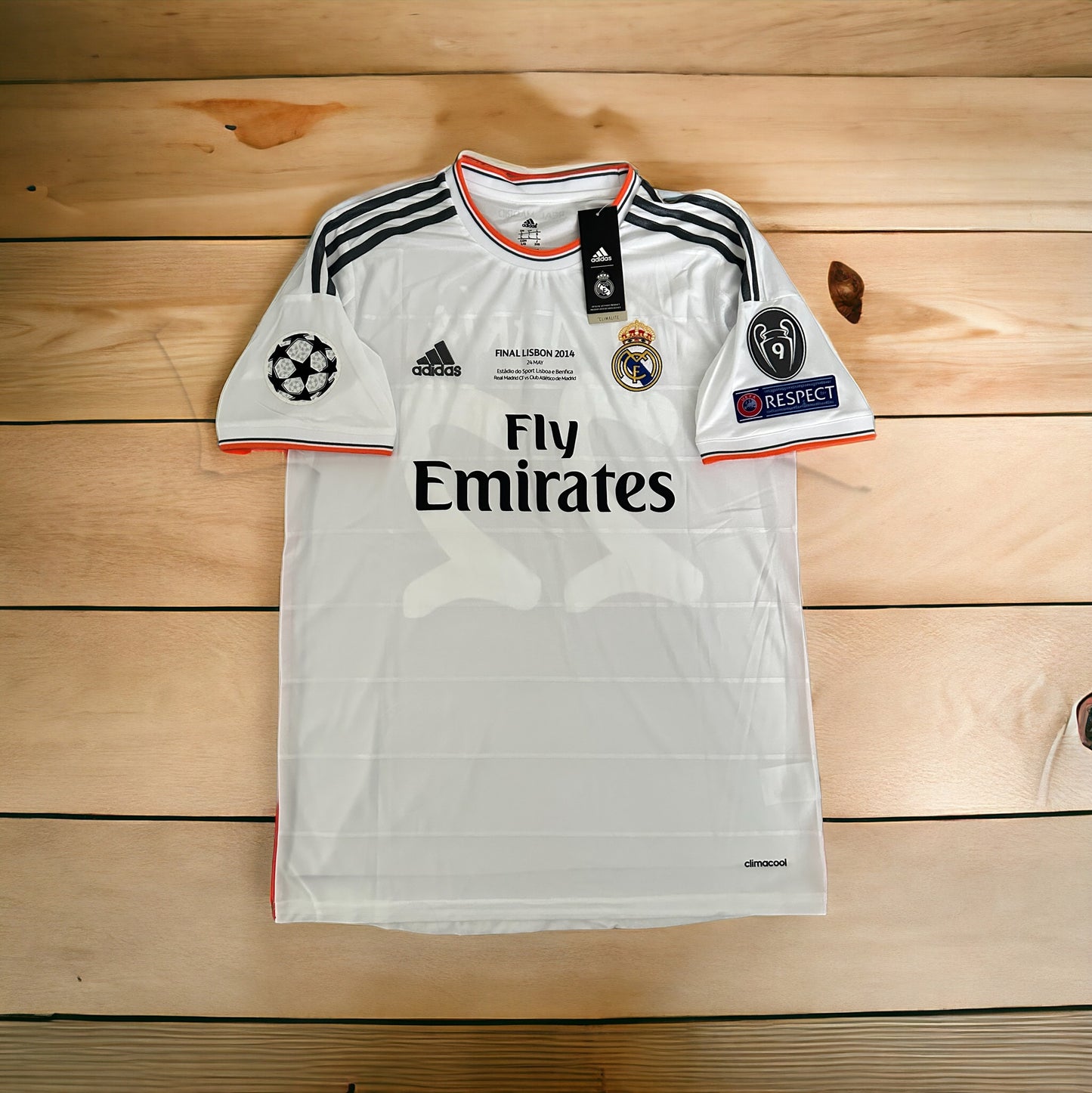 Real Madrid Angel Di Maria #11 2014 Retro Soccer Jersey UCL Finals #22 Home Men