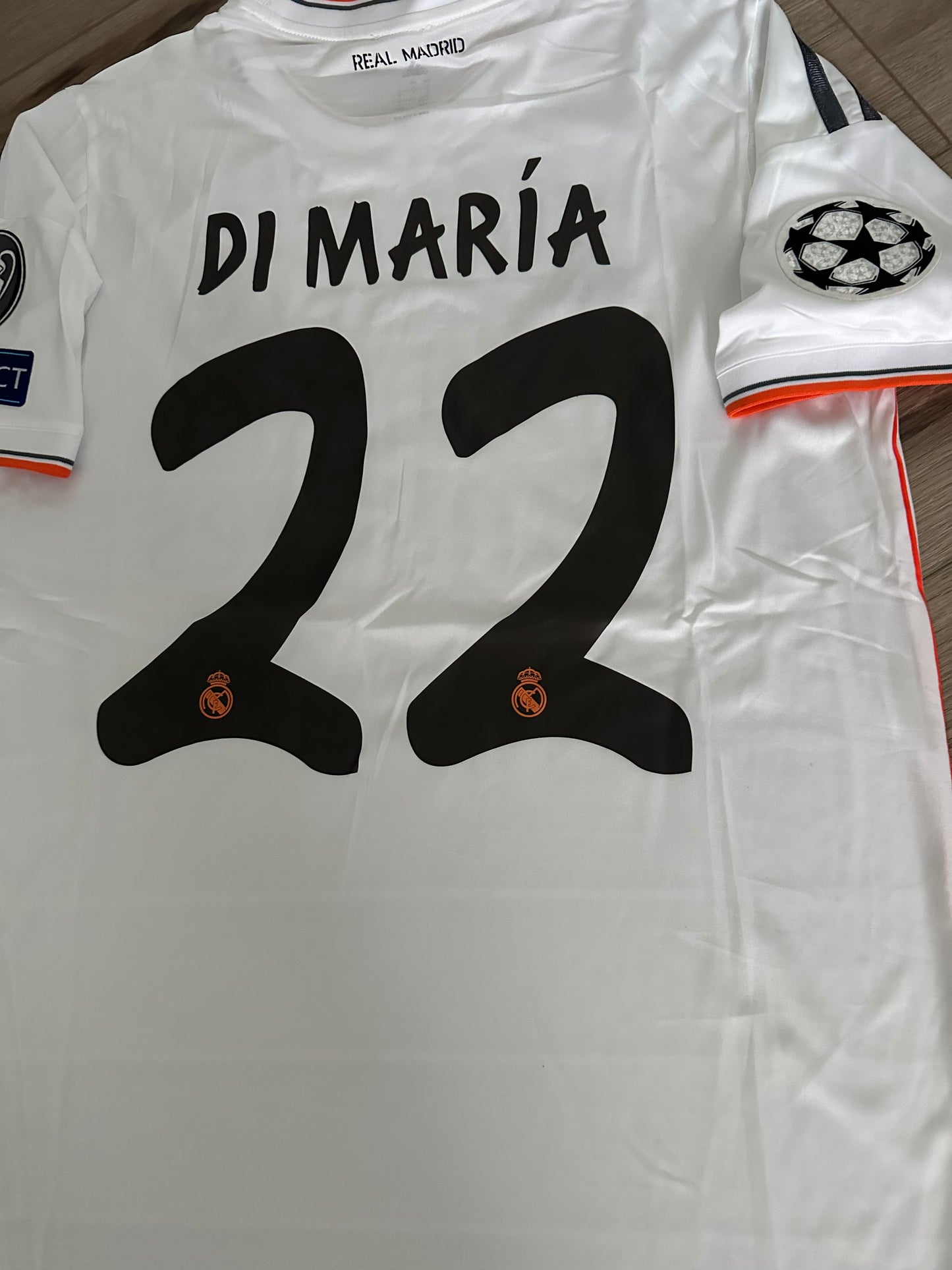 Real Madrid Angel Di Maria #11 2014 Retro Soccer Jersey UCL Finals #22 Home Men