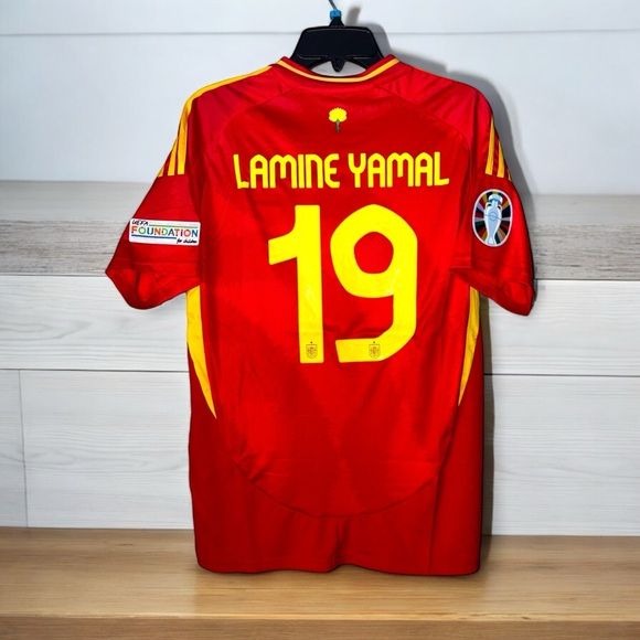 Spain Lamine Yamal #19 Soccer Jersey Red Home FINAL 2024 Eurocup Men Size Team