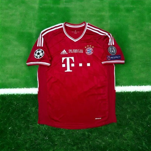 Bayern Munich Thomas Muller Red #25 Soccer Jersey Final 2013 UCL Men Regular