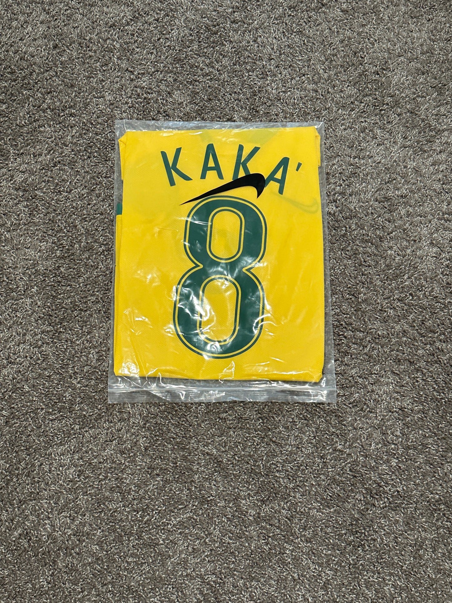 Brazil 2006 Ricardo Kaka’ #8 Soccer Jersey World Cup Yellow Home Men Shirt Size