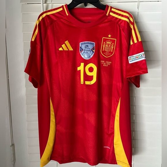 Spain Lamine Yamal #19 Soccer Jersey Red Home FINAL 2024 Eurocup Men Size Team