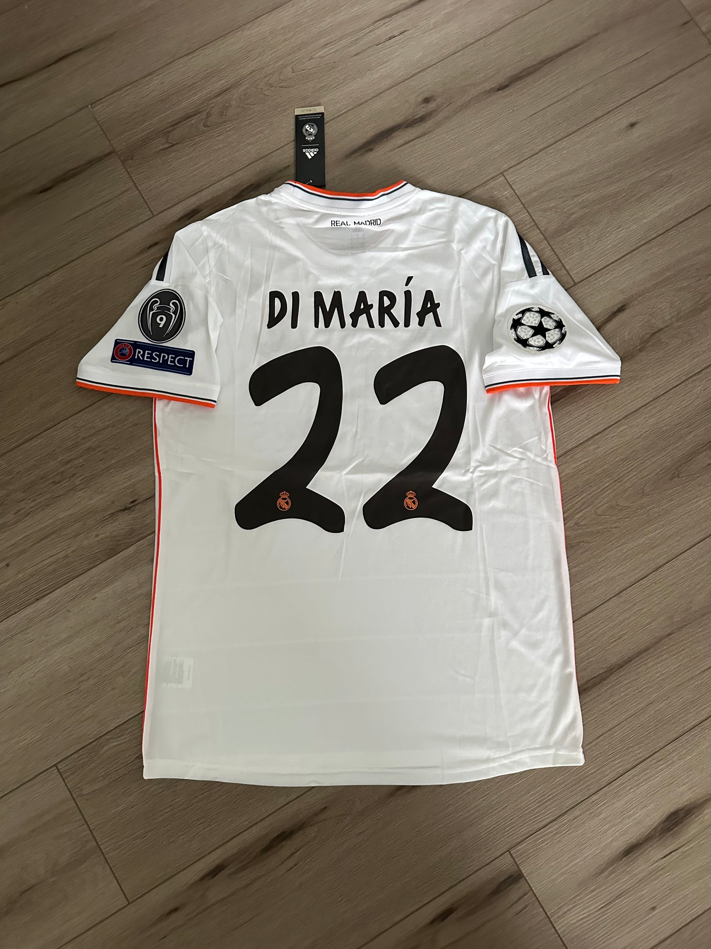 Real Madrid Angel Di Maria #11 2014 Retro Soccer Jersey UCL Finals #22 Home Men