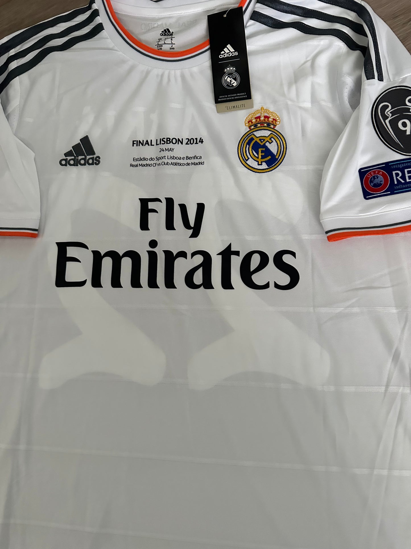 Real Madrid Angel Di Maria #11 2014 Retro Soccer Jersey UCL Finals #22 Home Men