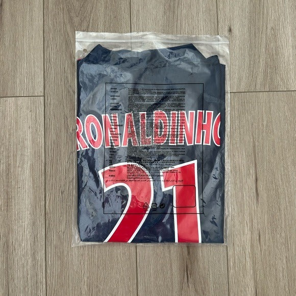 Ronaldinho #21 Retro Soccer Jersey 01/02 PSG Home Blue Men’s True Size Football