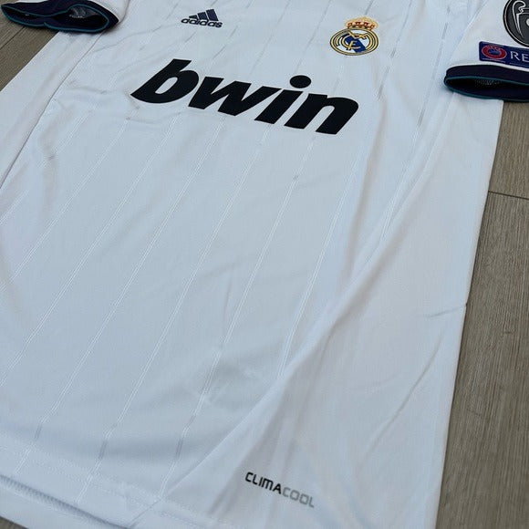 RETRO Soccer Jersey 12-13 Ronaldo 7 Home White Real Madrid Men Size Champions