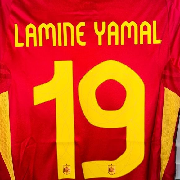 Spain Lamine Yamal #19 Soccer Jersey Red Home FINAL 2024 Eurocup Men Size Team