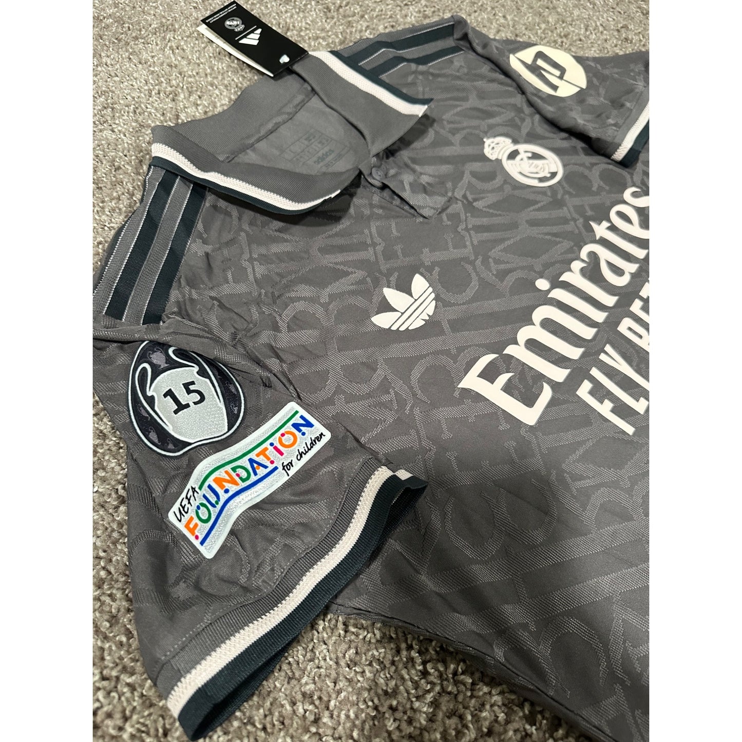 Real Madrid Kylian Mbappe #9 Soccer Jersey Gray Away 2004/25 Men Shirt Size