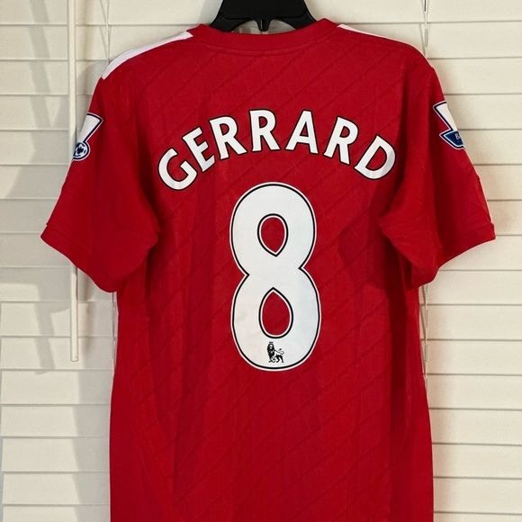 Liverpool Steven Gerrard #8 Retro Soccer Jersey 2010/11 Home Red Men Size Shirt